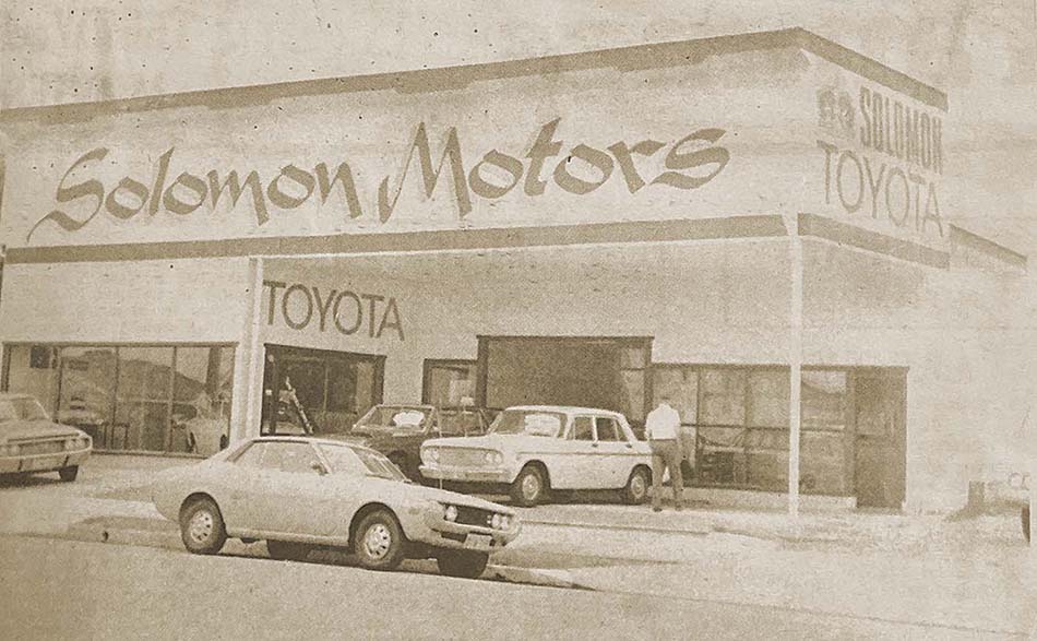 Solomon Toyota on Berry Street 1987